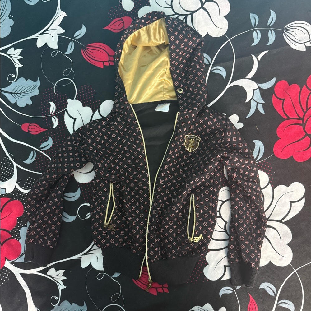 Stylish Kids Hooded Jacket with Gold Accents